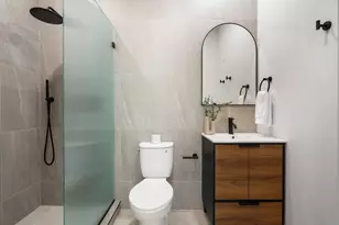 35 Orchard St, Jersey City, NJ 07306 - Photo 17