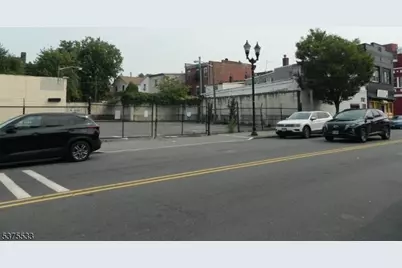 92 Monticello Ave, Jersey City, NJ 07304 - Photo 3