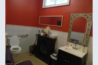 92 Monticello Ave, Jersey City, NJ 07304 - Photo 7