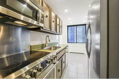 200 Winston Dr #421, Cliffside Park, NJ 07010 - Photo 11