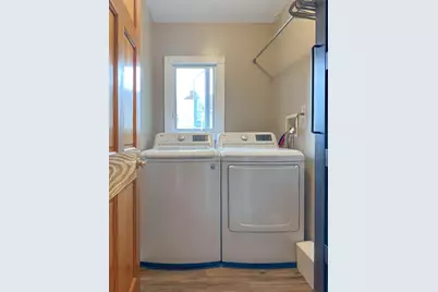 42 Pavonia Ave, Kearny, NJ 07032 - Photo 31