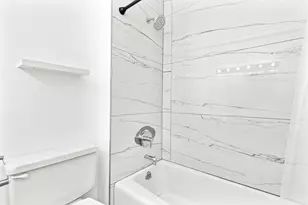 7002 Blvd E, Guttenberg, NJ 07093 - Photo 25