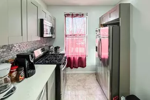 25 Weldon St, Jersey City, NJ 07306 - Photo 3