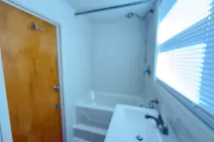 347 Avenue C, Bayonne, NJ 07002 - Photo 9