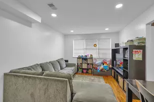 15 College Dr, Edison, NJ 08817 - Photo 7