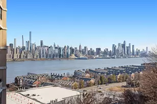 7000 Blvd E, Guttenberg, NJ 07093 - Photo 25