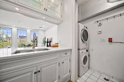 261 Grand St #B, Jersey City, NJ 07302 - Photo 19