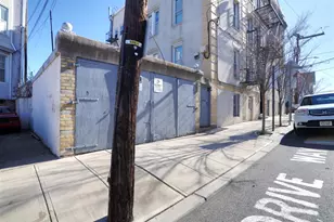 702 17th St, Union City, NJ 07087 - Photo 21