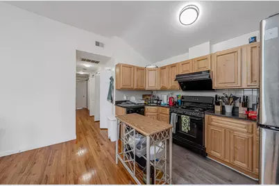 116 Bleecker St, Jersey City, NJ 07307 - Photo 11