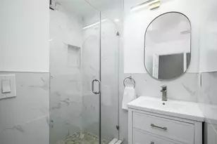 70 Bowers St, Jersey City, NJ 07307 - Photo 15