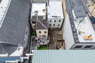 70 Bowers St, Jersey City, NJ 07307 - Photo 21