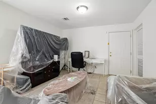 212 Clerk St, Jersey City, NJ 07305 - Photo 17