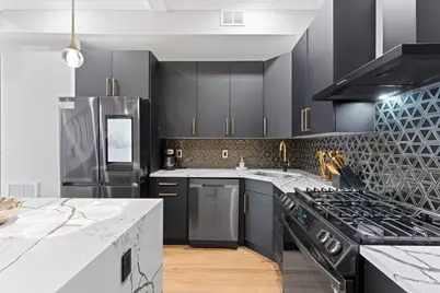 64 Lincoln St, Jersey City, NJ 07307 - Photo 7