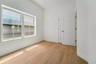 90 E 27th St, Bayonne, NJ 07002 - Photo 31
