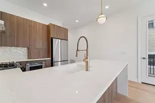 90 E 27th St, Bayonne, NJ 07002 - Photo 9