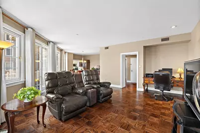 205 Shearwater Ct West #32, Jersey City, NJ 07305 - Photo 7