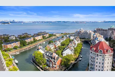 205 Shearwater Ct West #32, Jersey City, NJ 07305 - Photo 21