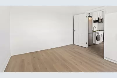 57 Corbin Ave #44 R, Jersey City, NJ 07304 - Photo 5