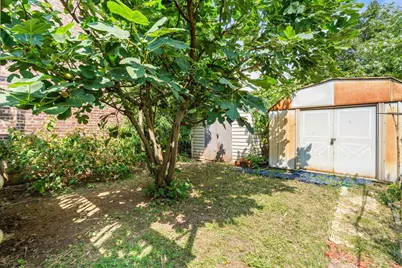 38 Gautier Ave, Jersey City, NJ 07306 - Photo 29