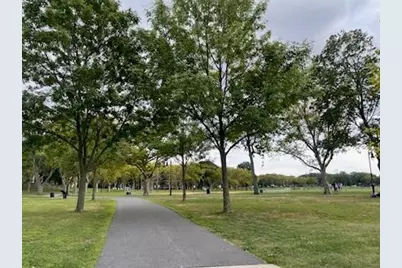 38 Gautier Ave, Jersey City, NJ 07306 - Photo 35