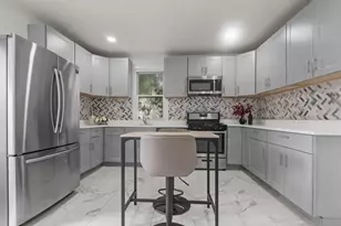 10 E 45th St, Bayonne, NJ 07002 - Photo 9