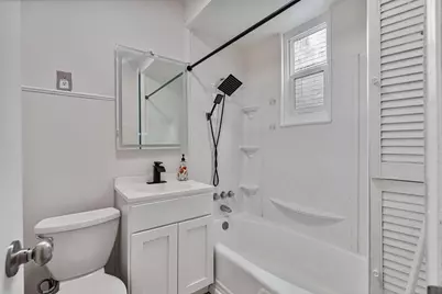 1264 Kennedy Blvd, Bayonne, NJ 07220 - Photo 9