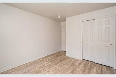 16 Cypress St, Jersey City, NJ 07305 - Photo 21