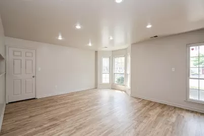 16 Cypress St, Jersey City, NJ 07305 - Photo 7