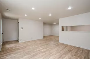 16 Cypress St, Jersey City, NJ 07305 - Photo 5