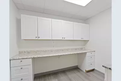 430-432 Broadway, Bayonne, NJ 07002 - Photo 11