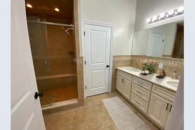 436 Lawton Ave #A, Cliffside Park, NJ 07010 - Photo 3