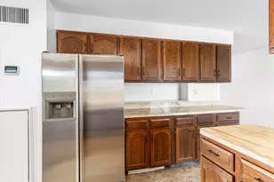 1705 Harmon Cove Tower, Secaucus, NJ 07094 - Photo 9