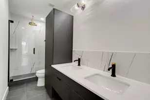 139 Christopher Columbus Dr, Jersey City, NJ 07302 - Photo 21