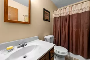 118 Kearney Ave, Jersey City, NJ 07305 - Photo 5