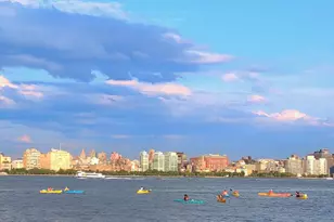 7000 Blvd E, Guttenberg, NJ 07093 - Photo 27