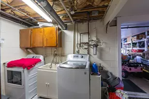 293 Avenue C, Bayonne, NJ 07002 - Photo 19