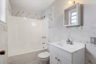 85 Hobart Ave, Bayonne, NJ 07002 - Photo 35