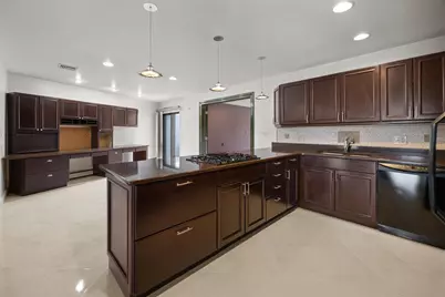 9E Cove Lane #9E, North Bergen, NJ 07047 - Photo 1