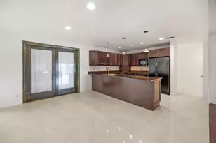 9E Cove Ln, North Bergen, NJ 07047 - Photo 25