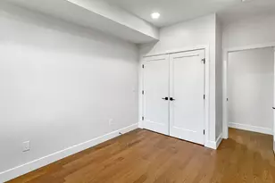 285 Lembeck Ave, Jersey City, NJ 07305 - Photo 21