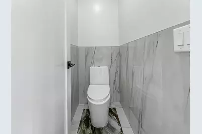 285 Lembeck Ave #R, Jersey City, NJ 07305 - Photo 13