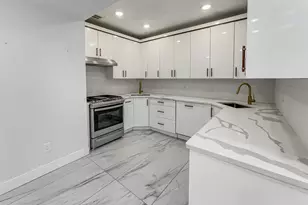 285 Lembeck Ave, Jersey City, NJ 07305 - Photo 5