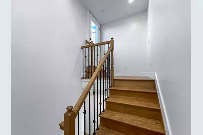 285 Lembeck Ave, Jersey City, NJ 07305 - Photo 25