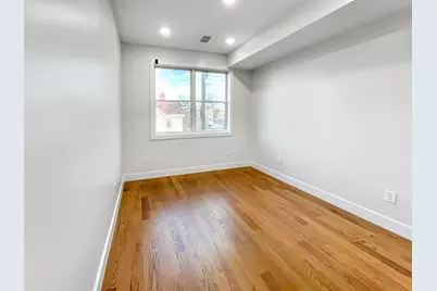 285 Lembeck Ave, Jersey City, NJ 07305 - Photo 13