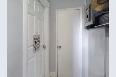 166 Cator Ave, Jersey City, NJ 07305 - Photo 17