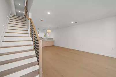 249.5 Halladay St #2, Jersey City, NJ 07304 - Photo 9