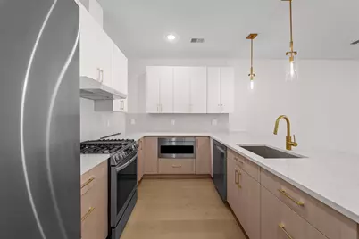 249.5 Halladay St #2, Jersey City, NJ 07304 - Photo 3