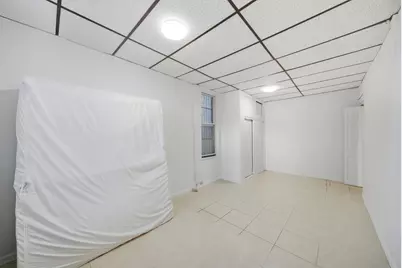 222 47th St #1st floor, Union City, NJ 07087 - Photo 17