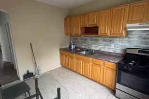 21 Vreeland Terrace, Jersey City, NJ 07305 - Photo 3