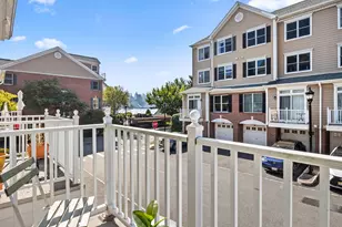 372 Kingston Ct, West New York, NJ 07093 - Photo 11